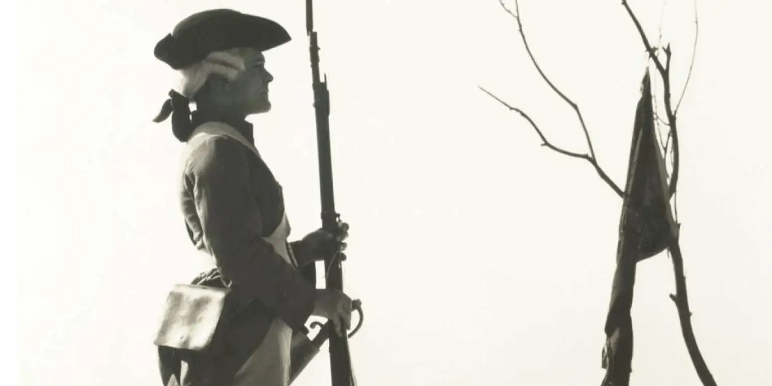 The rise and fall of the hero image